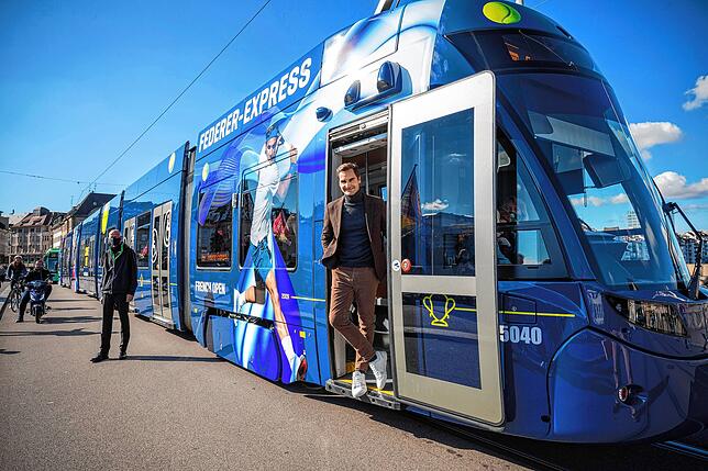 Bild 4: Hingucker mit Promi-Pate: In Basel fährt nun eine Roger-Federer-Tram
