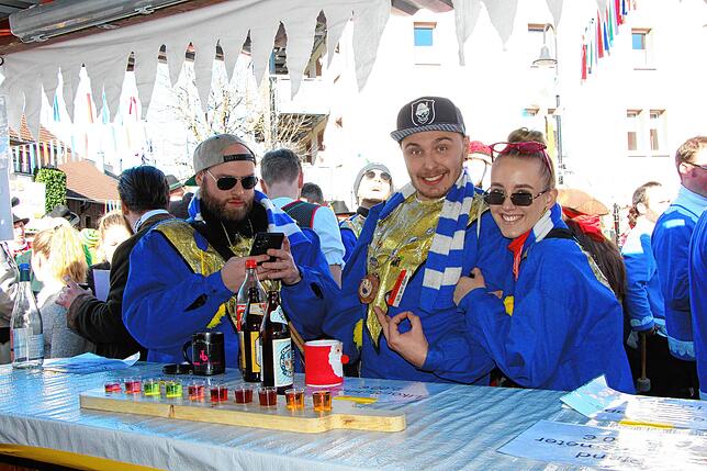 Bild 30: Tausende feiern beim Kleggau-Narrentreffen in Weizen: Die schönsten Bilder vom Festtrubel