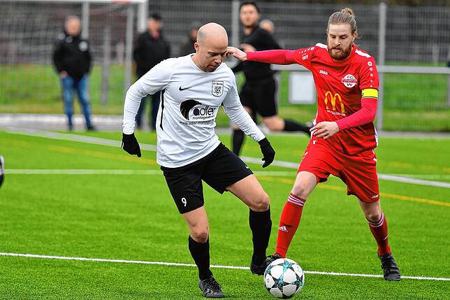 Bild 1: SV Herten muss mit 1:1 beim FC Wallbach zufrieden sein &ndash; und wir haben Bilder!