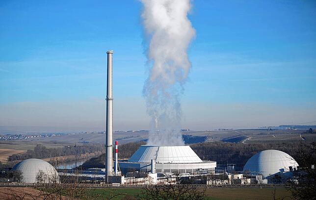 Was tun, wenn ein Katastrophenalarm ausgelöst wird, etwa weil ein Atomkraftwerk einen massiven Störfall hat oder nukleare Strahlung ...
