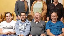 Unser Bild zeigt die Akteure der Laienspielgruppe. Hinten, von links: Melanie Seßler, Lara Tommerdich, Gerlinde Tommerdich. Vorn, von ...