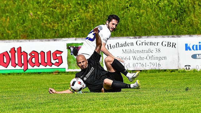 Bild 27: FC Erzingen siegt mit 6:3 bei der Spvgg. Brennet-Öflingen &ndash; und wir haben die Bilder!