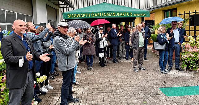 Glücklich, wer am Sonntagabend einen Regenschirm dabei hatte.