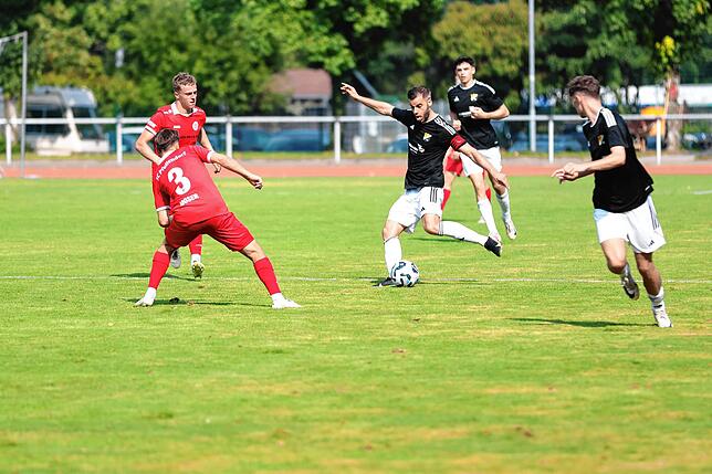 Bild 41: SV 08 Laufenburg besiegt den SC Pfullendorf mit 3:1 – wir haben Fotos!