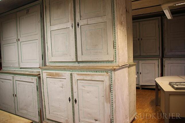In diesen Biedermeier-Archivschränken lagern Tausende Dokumente, Korrespondenzen, Pläne, Geschäftsberichte und die Tagebücher des Grafen ...