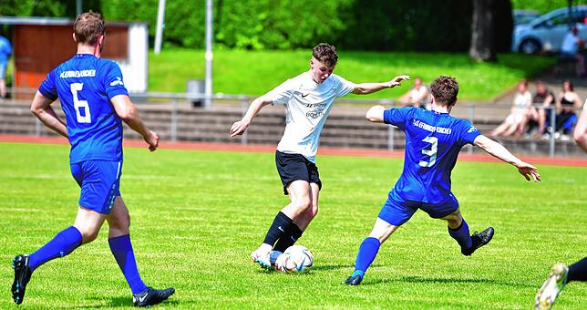 Bild 41: SG FC Wehr-Brennet besiegt den TuS Efringen-Kirchen mit 3:1 &ndash; und wir haben Bilder!