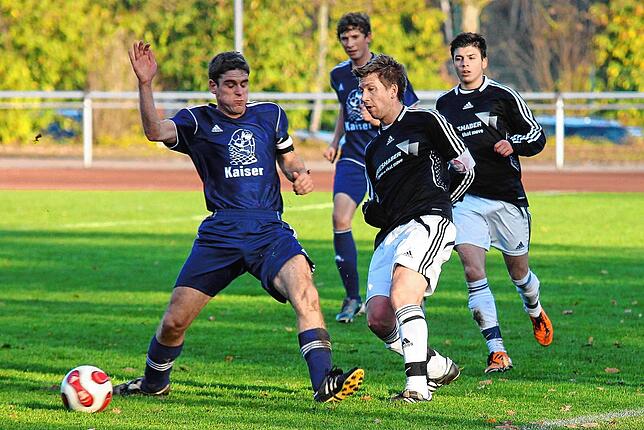 Bild 33: Schnappschüsse aus der Bezirksliga-Saison 2011/2012