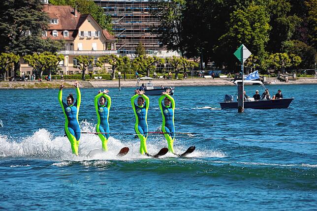 Bild 4: Spektakulär! Die besten Fotos der Wasserski-Show im Konstanzer Trichter