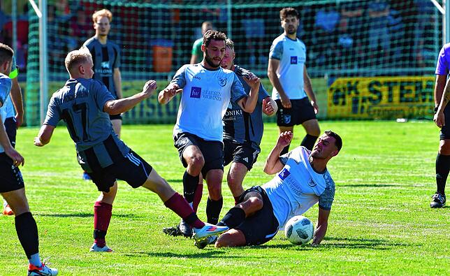 Bild 11: SV Buch siegt mit 2:1 beim FC Hochrhein – und wir haben Bilder!