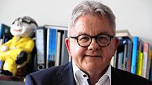 Guido Wolf ist wieder gewöhnlicher Abgeordneter im Landtag, er kümmert sich um Kindergärten und Schulen, die sich mit Bastelarbeiten ...