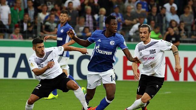 Das DFB-Pokalspiel gegen Schalke 04 im August 2016 war den FC 08 Villingen ein besonderes Ereignis in der Vereingeschichte. Im ...