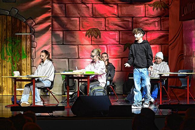 Bild 25: Hexenball Villingen 2025: Die besten Bilder vom närrischen Spektakel
