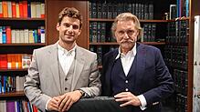 Lenßen und Partner: TV-Anwalt Ingo Lenßen (rechts) und Robert Scheel, der im Angriff des SC Konstanz-Wollmatingen spielt, in ihrer ...
