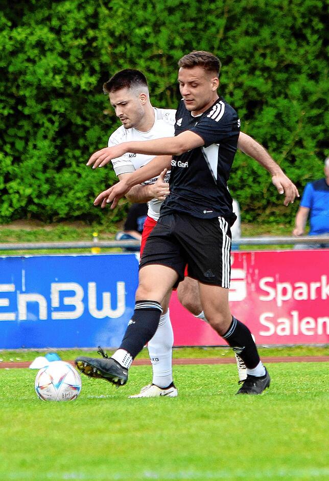 Bild 37: FC RW Salem besiegt auch den SV Mühlhausen. Wir haben die besten Bilder!
