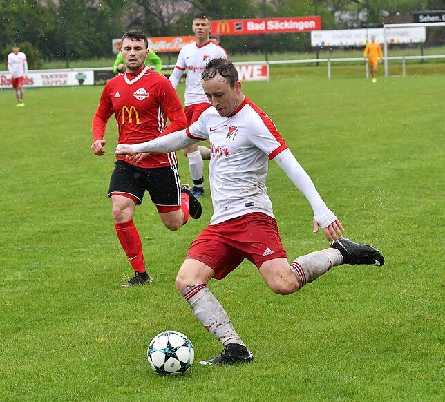 Bild 5: FC Wallbach siegt 2:1 gegen den FC RW Weilheim – und wir haben die Bilder!