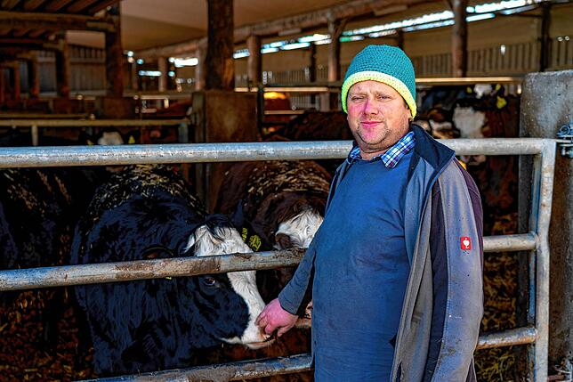 Landwirt Jürgen Moser mit Ehefrau Sabine auf ihrem Hof auf den Immenhöfen.