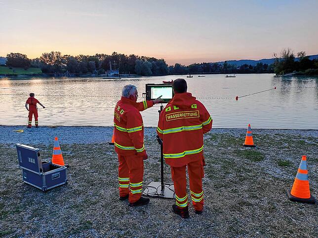 Zu einem tödlichen Badeunfall ist es am Montagabend im Schlosssee Salem gekommen. Die DLRG Bodenseekreis war im Einsatz und hat zuvor ...