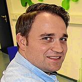 „Der Übergabeprozess muss nicht schwierig sein.“ Dennis Schäuble, Leiter des Fachbereichs Unternehmensservice bei der ...