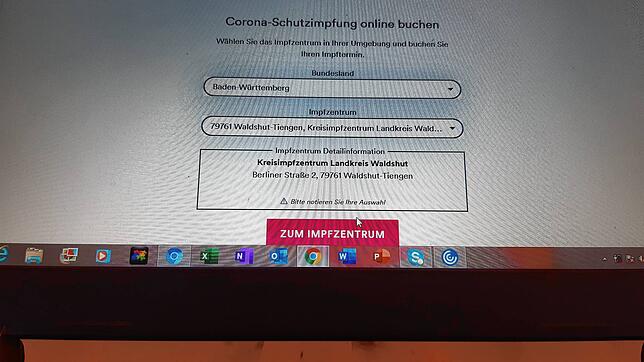 Unter 60-Jährige, die im Internet (www.impfterminservice.de) einen Termin für das Kreisimpfzentrum in Tiengen ausmachen wollen, ...