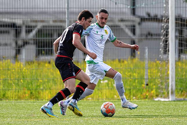Bild 33: SV Herten setzt sich mit 4:2 gegen den FC Rot-Weiß Weilheim durch &ndash; und wir haben Bilder!
