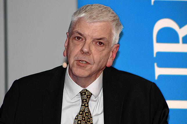 Olaf Wübbe sieht den Poller als Nachteil für die Innenstadt.
