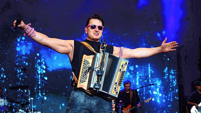 Bild : Andreas Gabalier spielt beim Salem Open Air vor ausverkaufter Hütte