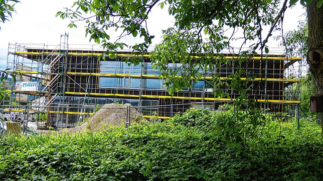 Die Arbeiten für den Neubau der Kindertagesstätte sind bislang im Kostenrahmen und im Zeitplan. Bis zum Einzug nach dem Jahreswechsel ...