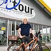 Den Urlaub verbringen viele Doppelstädter dieses Jahr auf dem Rad. Martin Vetter vom Fahrradgeschäft Tour hat auch ausgefallene Modelle ...