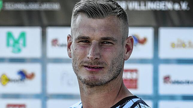 Marcel Sökler trägt auch die nächsten zweieinhalb Jahre das Trikot des FC 08 Villingen.