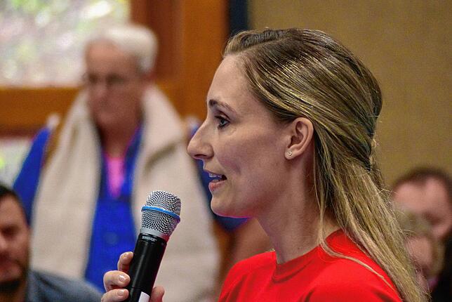 Für die bei Wettbewerben erfolgreichen Turnerinnen fand Abteilungsleiterin Alice Thoma während der Turnschau ein großes Lob.