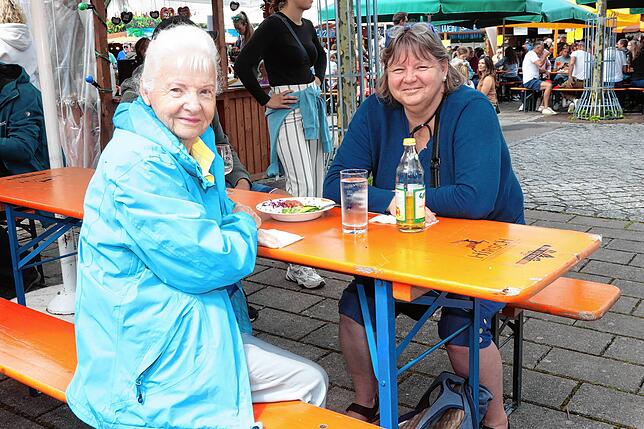 Bild 26: So stimmungsvoll endet das Reichenauer Wein-und Fischerfest 2025
