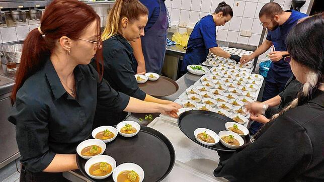 Bild 2: Genuss und Gaumenfreuden: Das Küchenfest in der Brasserie Colette Tim Raue