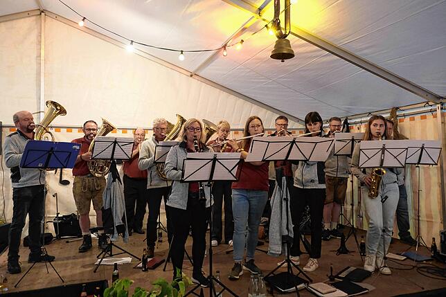 Bild 14: Birkendorfer Schopfschellenfest - Das sind die besten Bilder der Musiker
