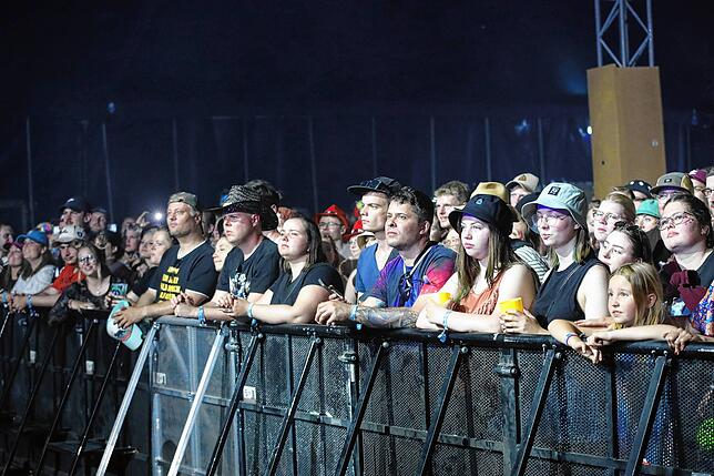 Bild 7: Southside 2023: Daði Freyr sorgt für Stimmung auf der White Stage