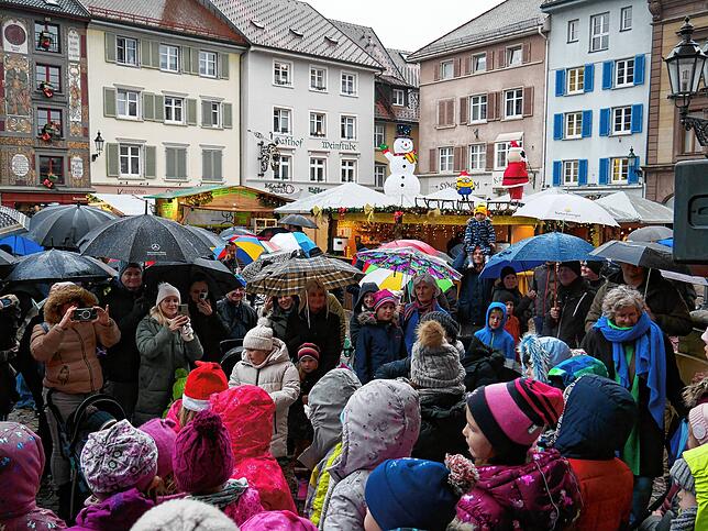 Bild 10: Bilder von der Eröffnung des Weihnachtsmarktes in Bad Säckingen