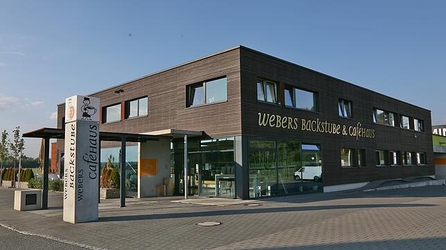 Die Stilllegung des Holzofens von Webers Backstube am Flughafen wegen der Geruchsbelästigung in Friedrichshafen-Ost ist nach Ansicht des ...