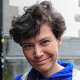 „Wenn der Zug so pünktlich wäre wie in der Schweiz, hätte ich kein eigenes Auto“, sagt Kristina Lotta Kahler.