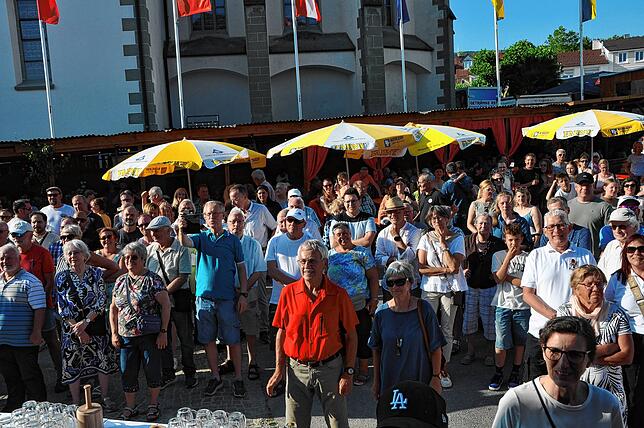 Bild 15: Markdorfer Stadtfest bei Sonnenschein und guter Stimmung