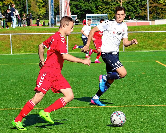 Bild 15: FV Lörrach-Brombach U23 feiert beim 3:0 gegen den FC Schlüchttal seinen zweiten Sieg in Folge &ndash; und wir haben die Bilder