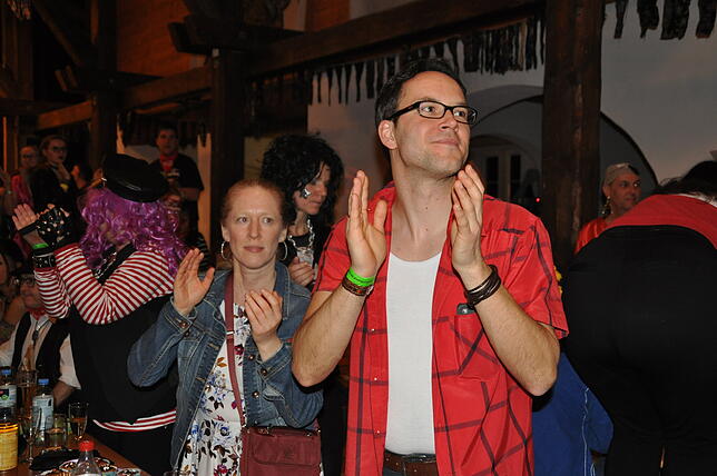 Bild 10: Bilder vom begeisterten Publikum beim Turnerball in Bad Dürrheim