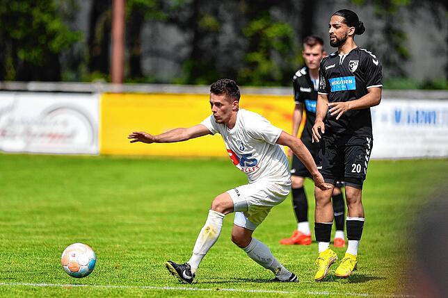 Bild 40: FC Erzingen verliert mit 2:4 bei Spitzenreiter VfR Hausen &ndash; und wir haben Bilder!