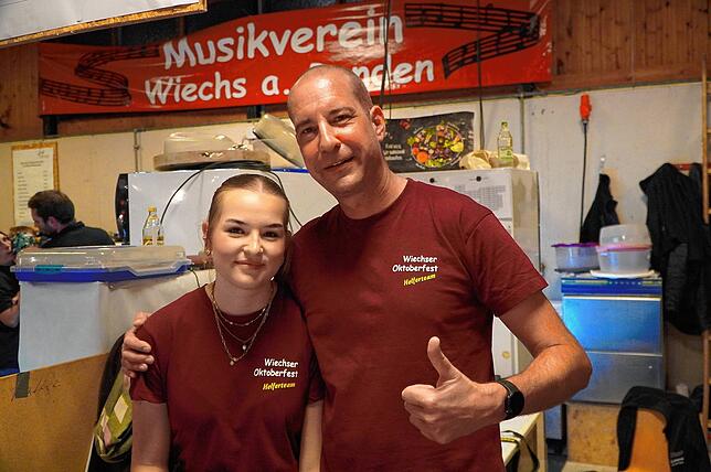 Bild 33: Wiechser Oktoberfest startet – exklusive Bilder!