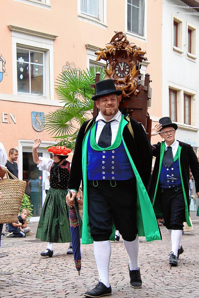 Bild 10: Buntes Brauchtum: Die schönsten Bilder vom Festumzug des Schwyzertags (1)