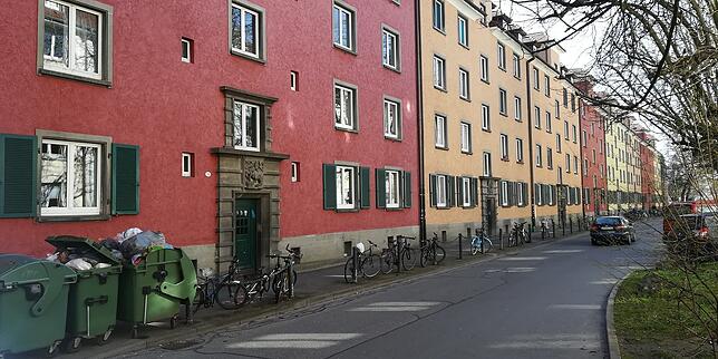 Bild 7: Wie lebt es sich in Konstanz? Rundgang im Petershauser Park &ndash; einem Quartier mit bunter Mischung, Hinterhofidyll und Geschichte