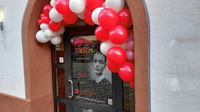 In der Niederen Straße 88 beim Kapuziner hat jetzt das Modegeschäft Nastrovje Potsdam geöffnet.