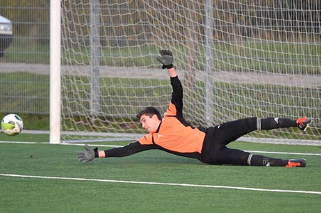 Bild 38: SV Herten besiegt den FC Schönau mit 4:1 &ndash; und wir haben Bilder!