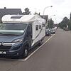 Gefällt nicht jedem Nachbarn: geparktes Wohnmobil in der Litzelstetter Straße.