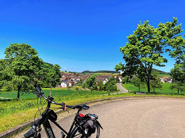 Die Tour über Nordhalden führt über kleine Sträßchen.