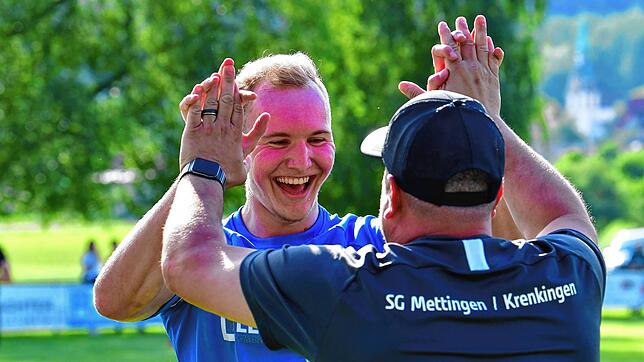 Steinatal-Express: Marius Thoma traf nach der Pause nach Belieben gegen die SF Schliengen, steuerte zum 6:0-Kantersieg allein vier ...