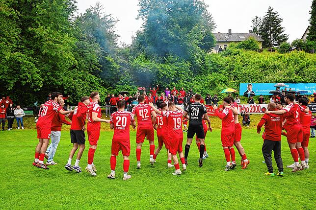 Bild 25: Salem feiert die Meisterschaft! Unsere große Bildergalerie vom dramatischen Landesliga-Finale!